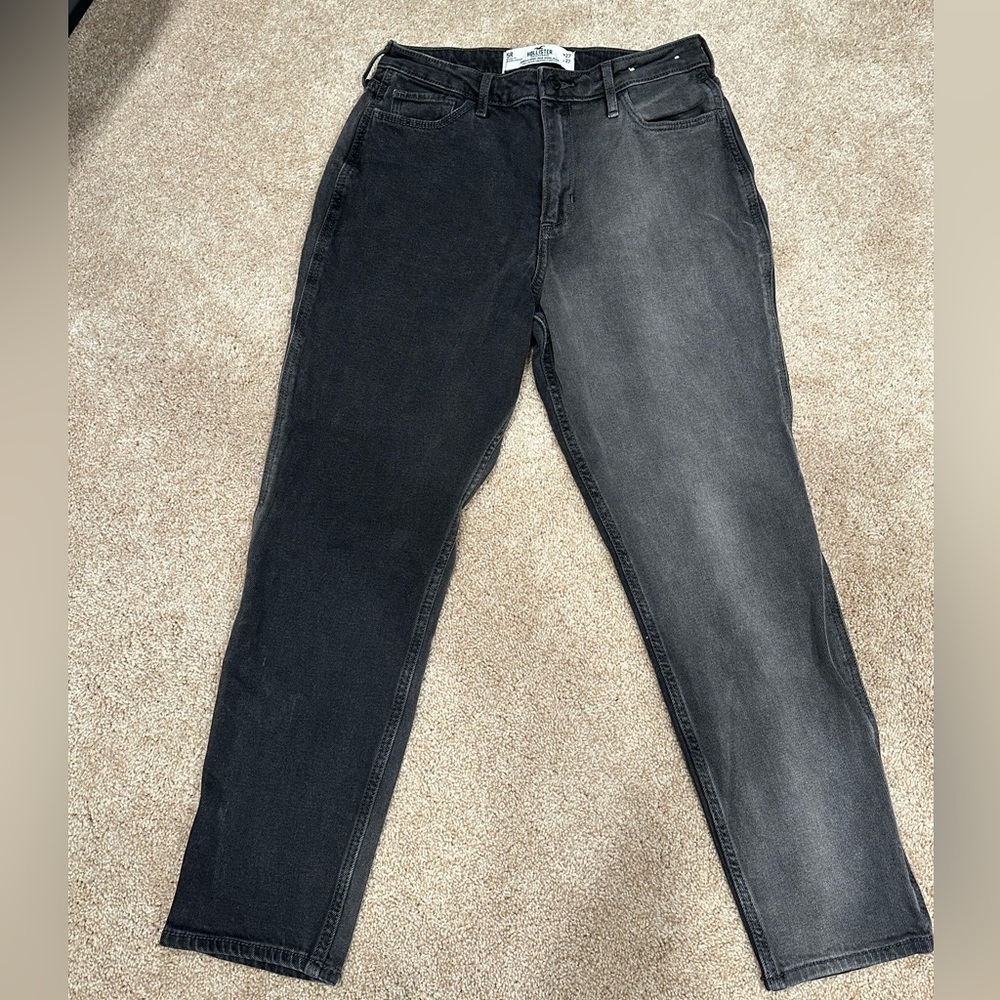 Hollister Curvy High Rise Mom Jeans, size 27, black